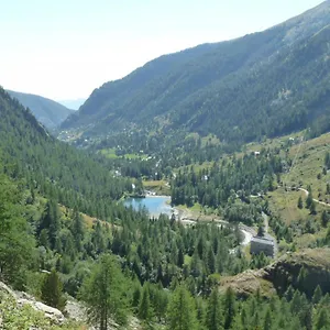 Chez Sandrine Et Olivier Belvédère